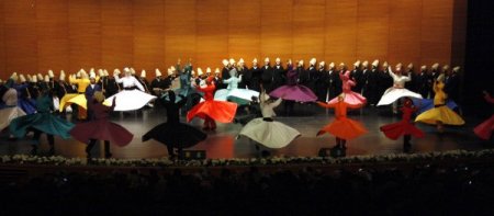 Kadın semazenler yoğun ilgi gördü