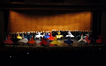 Kadın semazenler yoğun ilgi gördü