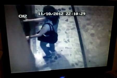 Kadına şiddet güvenlik kamerasında