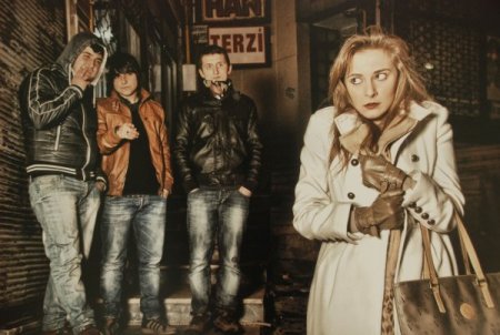 'Kadına Şiddetin Derin 100’ü'nü Sergilediler