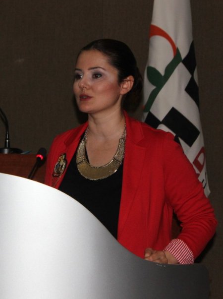 Kadına şiddetin filmini çektiler