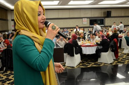 Kadınlar Günü’nde İkbal Gürpınar'la buluştular