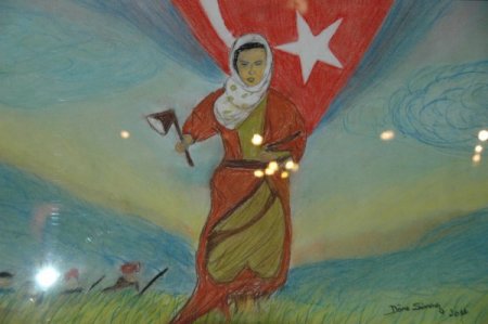 Kadınlar Günü’nde Türk Kadınlardan Resim Sergisi