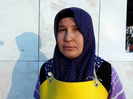 Kadınlar Günü'nü mermer işleyerek geçirdiler