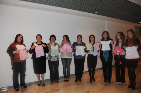 Kadınlar ürettiklerini internetten satabilecek