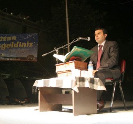 Kadir Gecesinde Kur'an Ziyafeti?