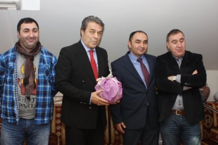 Kadir İnanır, Türk- Rus Kültür Merkezi’ni ziyaret etti; kavgamız kardeşlik için