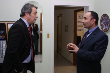 Kadir İnanır, Türk- Rus Kültür Merkezi’ni ziyaret etti; kavgamız kardeşlik için