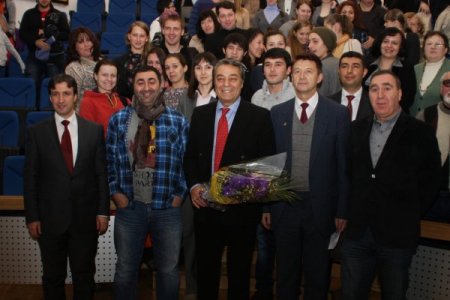 “Kadir İnanır’da Çehov’un, Stanislavski’nin ruhu var!”