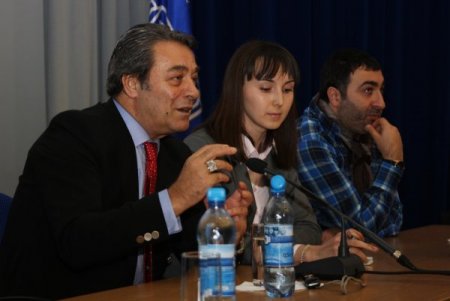 “Kadir İnanır’da Çehov’un, Stanislavski’nin ruhu var!”