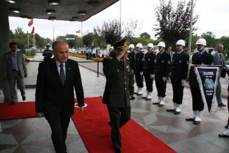 Kadir Topbaş: Tophane'deki Olayı Emniyet Araştırıyor