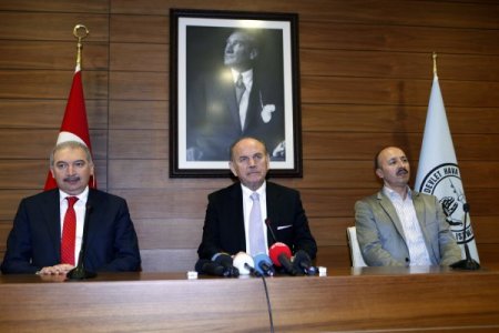 Kadir Topbaş'tan Kentsel Dönüşüm Ve Unesco İddiaları İle İlgili Açıklama