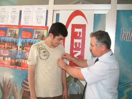 Kadirli Fem, Ygs Kadirli Birincisini Altınla Ödüllendirdi