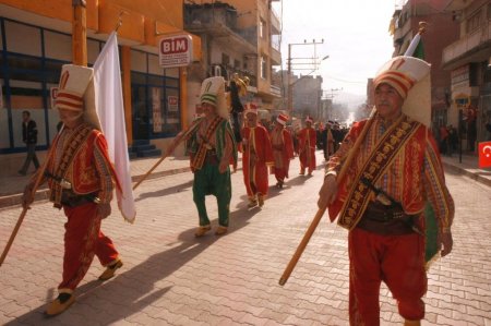 Kadirli’de kurtuluş coşkusu yaşanıyor