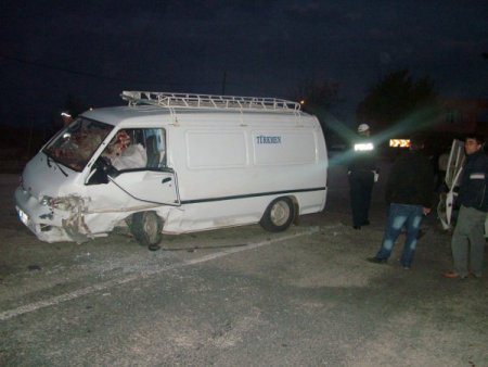 Kadirli’de Trafik Kazası: 5 Yaralı