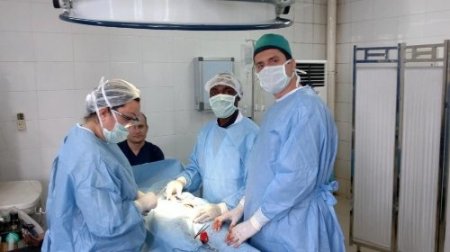 Kadirlili doktor: Orta Afrika Cumhuriyeti Sağlık Bakanı'nı muayene ettik