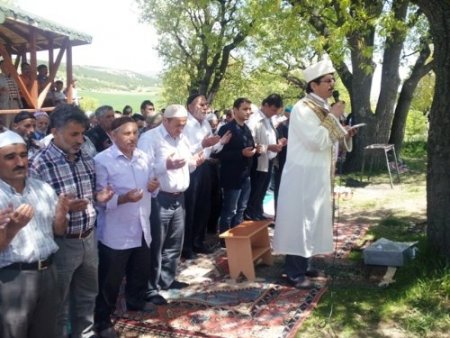 Kadışehri'nde vatandaşlar yağmur duasına çıktı