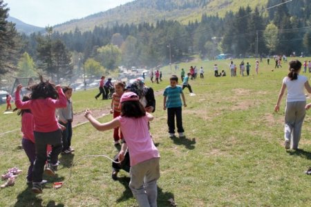 Kafkasör Yaylası Öğrencilerle Şenlendi