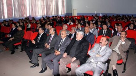 Kağızman'da Kurum Amirleri Ve Öğrencilere Domuz Gribi Semineri Verildi