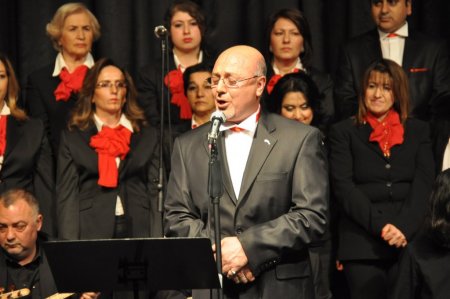 ‘Kahramanlık Türküleri’ duygulandırdı