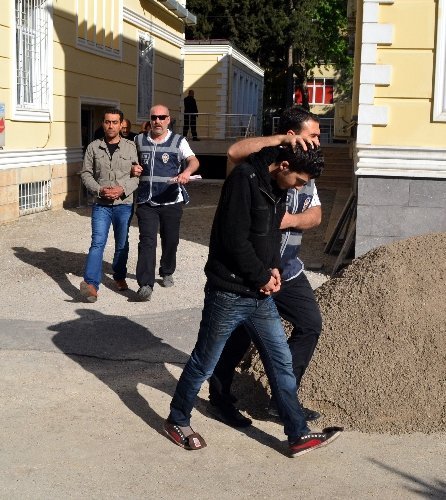 Kahramanmaraş merkezli uyuşturucu operasyonunda 14 gözaltı