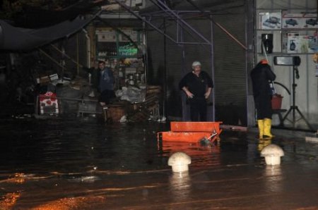 Kahramanmaraş'a Evler Su Altında Kaldı