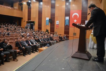 Kahramanmaraş’ta Barış ve Kardeşlik Konferansı düzenlendi