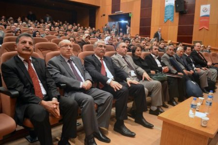 Kahramanmaraş’ta Barış ve Kardeşlik Konferansı düzenlendi