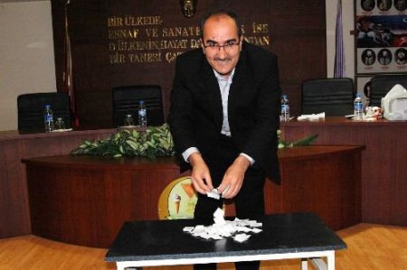 Kahramanmaraş'ta Marangozlar Odası 3 Üyesini Umre'ye Gönderecek