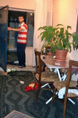 Kahramanmaraş’ta sağanak yağış: Ev ve işyerlerini su bastı