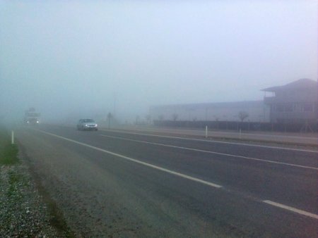 Kahramanmaraş’ta yoğun sis trafiği olumsuz etkiledi
