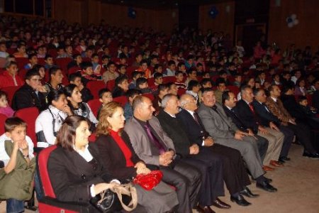 Kahtalı Çocuklar Tiyatro İle Tanıştı