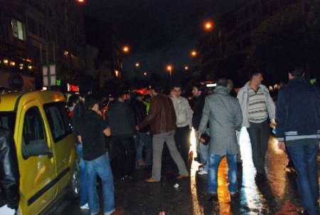 Kahvehanede Çıkan Kavgada 2 Kişi Yaralandı
