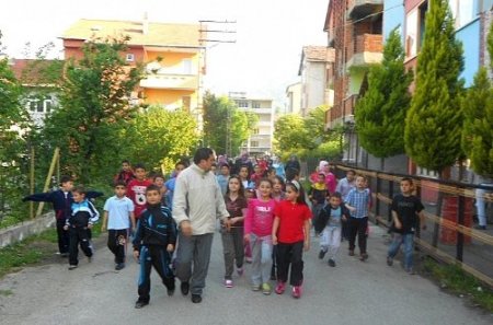 Kalaycılar İlkokulu ‘Sağlık İçin Yürüyelim’ projesi başlattı