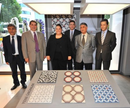 Kale, Yeni Mağazacılık Anlayışını Alsancak Showroom'u İle İzmir'e Taşıdı