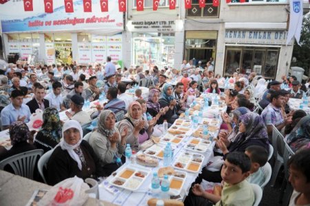 Kalecik'te Asfaltlama Çalışmaları Yıl Sonuna Kadar Tamamlanacak