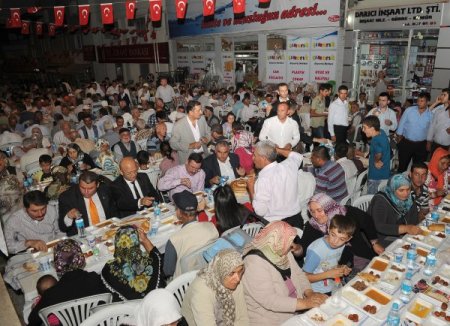 Kalecik'te Asfaltlama Çalışmaları Yıl Sonuna Kadar Tamamlanacak