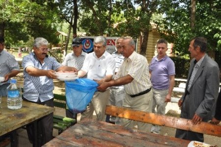 KALENDER, muhtarları piknikte buluşturdu