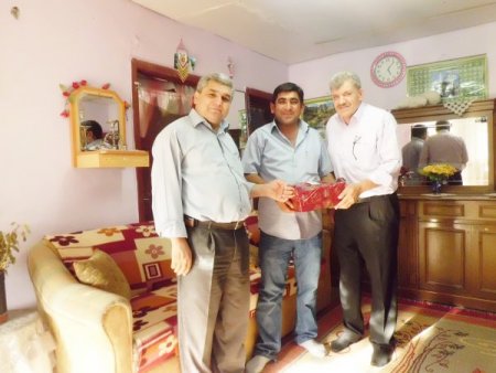 Kalender'den öğrencilere kırtasiye yardımı