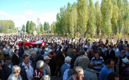 Kalorifer Kazanı Patlaması Sonucu Şehit Olan Er Defnedildi