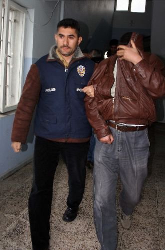 Kalpazanlar Muhasebe Bürosunda Para Basmış!