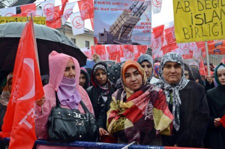 Kamalak: Kalkanlar Suriye'ye karşı değil, asıl itibariyle İran'a karşıdır