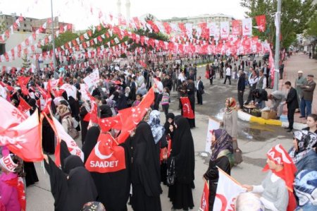 Kamalak: Türkiye’ye Milli Görüş Kılavuzluk Yapacak