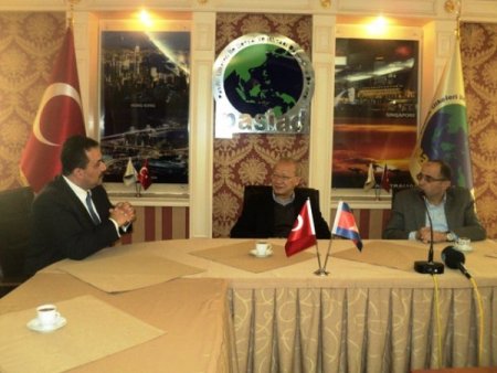 Kamboçyalı bakan, PASİAD’ı ziyaret etti