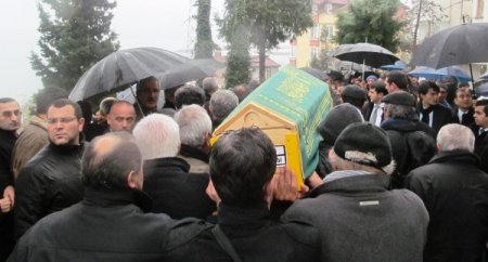 Kamil Sönmez, son yolculuğuna dualarla uğurlandı