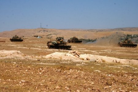 Kamışlı Sınırında Tatbikatlar Sürüyor