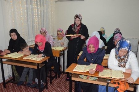 Kamu çalışanlarına yönelik ihtiyaç odaklı Kur’an eğitimi modeli tuttu (Özel)