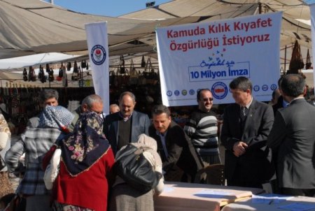 Kamuda kılık kıyafet özgürlüğü için imza topladılar