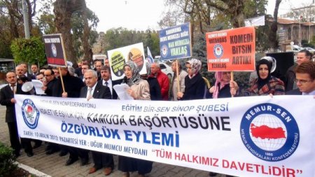 Kamudaki başörtüsü yasağı protesto edildi