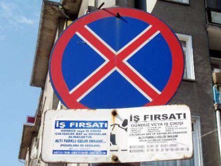 Kamuya Açık Alanlara İlan Yapıştıranlar Cezalandırılacak
